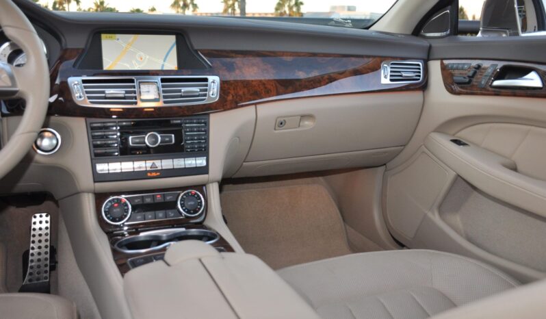 
								2012 Mercedes-Benz CLS550 full									