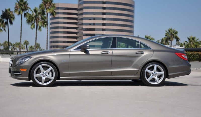 
								2012 Mercedes-Benz CLS550 full									