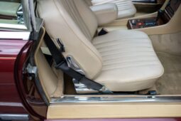 
										1988 Mercedes-Benz 560SL full									