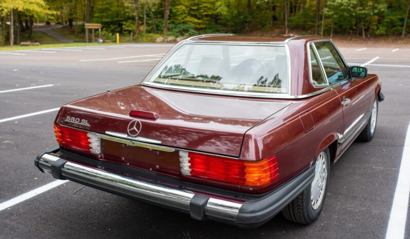 
								1988 Mercedes-Benz 560SL full									