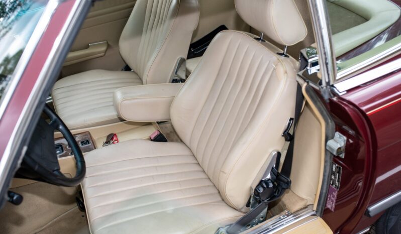 
								1988 Mercedes-Benz 560SL full									