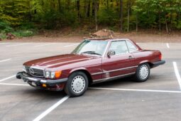 
										1988 Mercedes-Benz 560SL full									