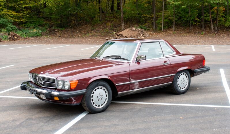 
								1988 Mercedes-Benz 560SL full									