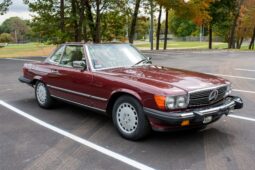 
										1988 Mercedes-Benz 560SL full									