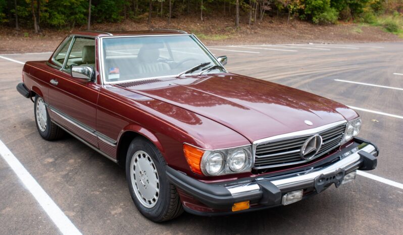 
								1988 Mercedes-Benz 560SL full									