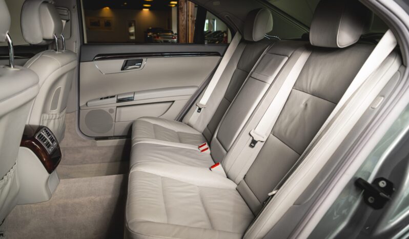 
								2013 Mercedes-Benz S550 full									