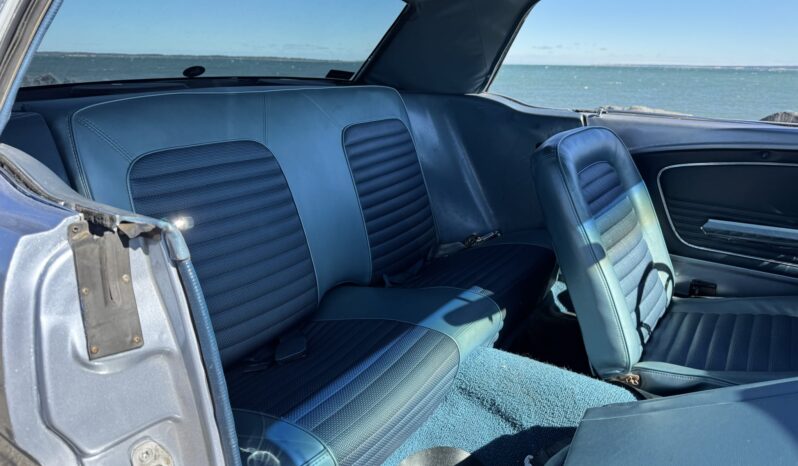 
								1966 Ford Mustang Coupe 289 3-Speed full									