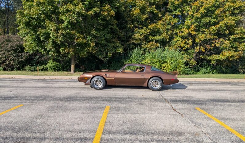 
								1979 Pontiac Firebird Trans Am WS6 4-Speed full									