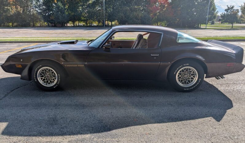 
								1979 Pontiac Firebird Trans Am WS6 4-Speed full									