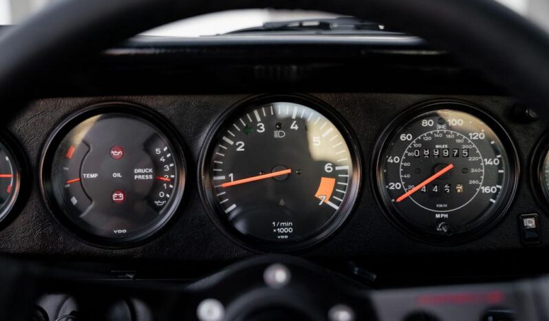 
								1985 Porsche 911 Carrera Targa 3.4L full									