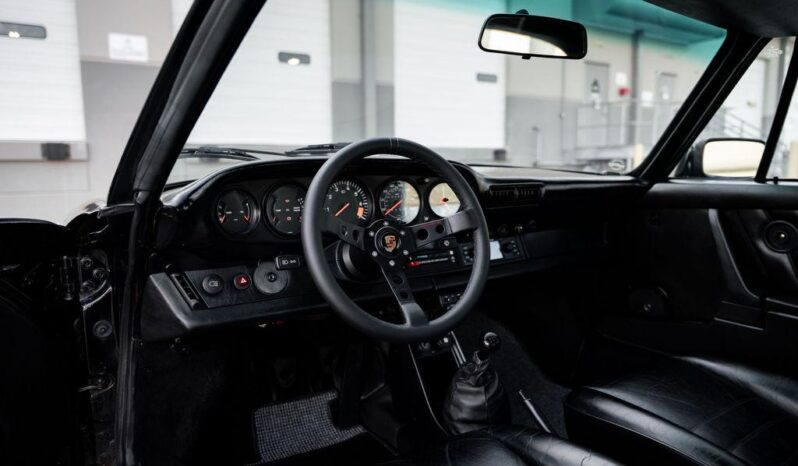 
								1985 Porsche 911 Carrera Targa 3.4L full									