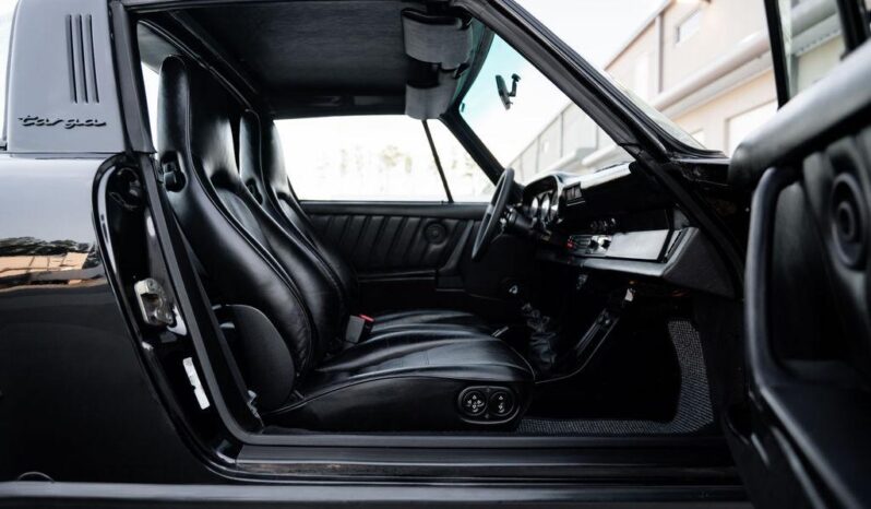 
								1985 Porsche 911 Carrera Targa 3.4L full									