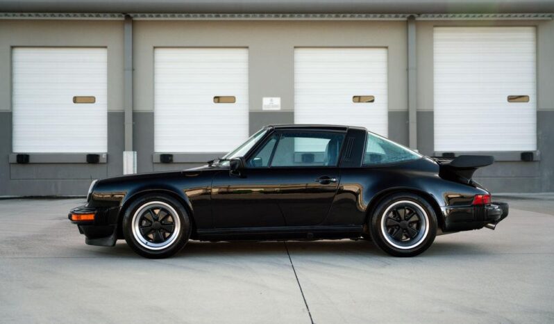 
								1985 Porsche 911 Carrera Targa 3.4L full									
