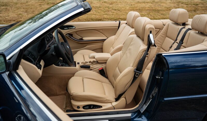 
								2004 BMW 330Ci Convertible full									