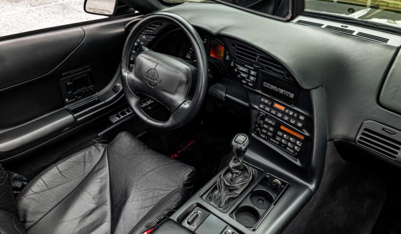 
								1996 Chevrolet Corvette Coupe 6-Speed full									