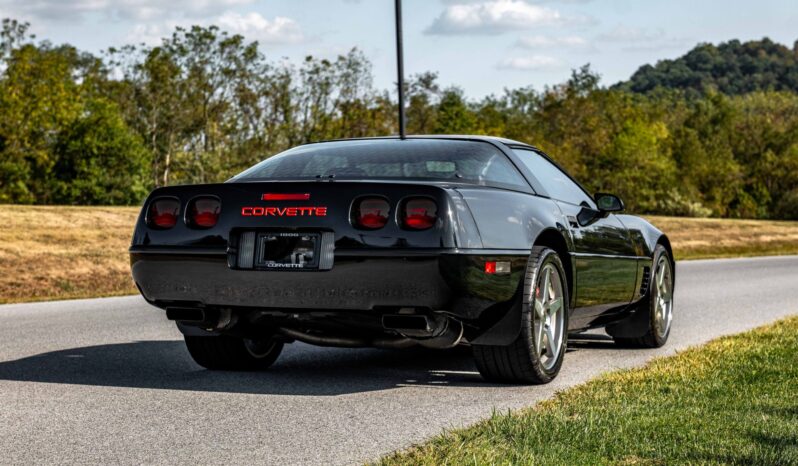 
								1996 Chevrolet Corvette Coupe 6-Speed full									