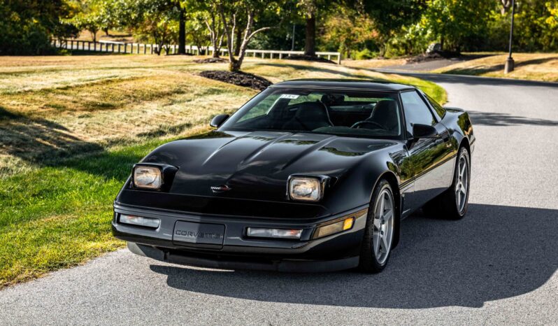 
								1996 Chevrolet Corvette Coupe 6-Speed full									