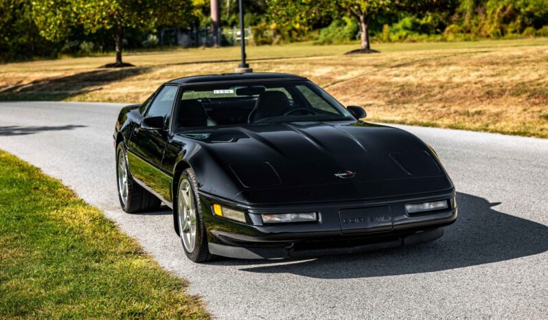 
								1996 Chevrolet Corvette Coupe 6-Speed full									