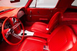 
										1963 Chevrolet Corvette Split-Window Coupe 4-Speed full									