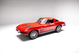 
										1963 Chevrolet Corvette Split-Window Coupe 4-Speed full									