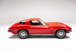 
										1963 Chevrolet Corvette Split-Window Coupe 4-Speed full									