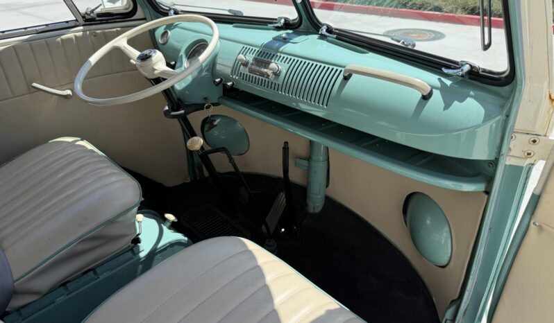 
								1963 Volkswagen Type 2 Panel Van full									