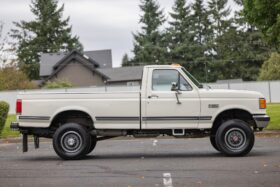 1990 Ford F-350 XLT Lariat 7.5L 4×4 5-Speed