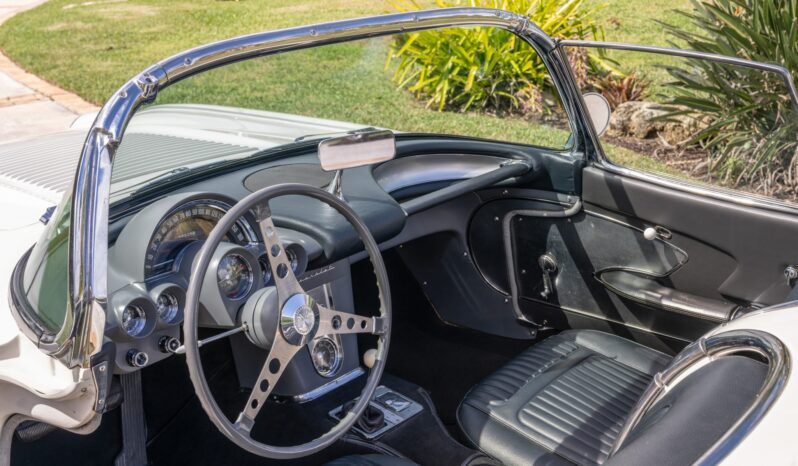 								1958 Chevrolet Corvette 3-Speed full									