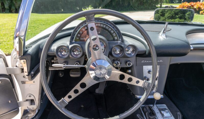 								1958 Chevrolet Corvette 3-Speed full									