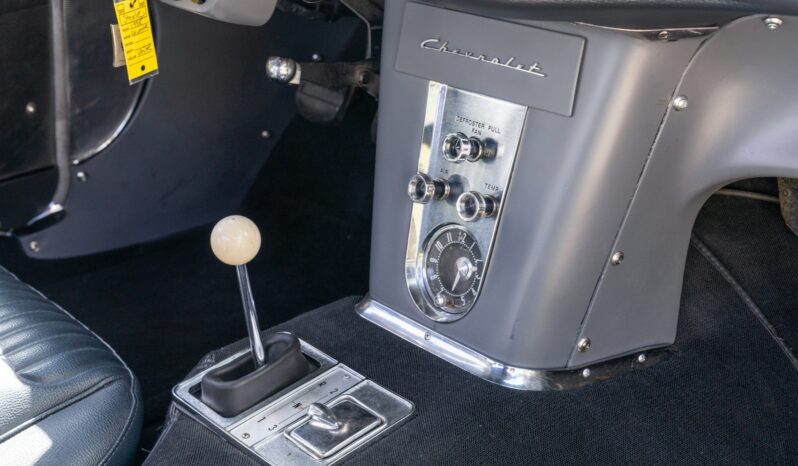 								1958 Chevrolet Corvette 3-Speed full									