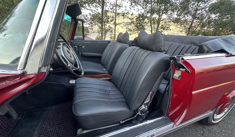 								1969 Mercedes-Benz 280SE Cabriolet full									