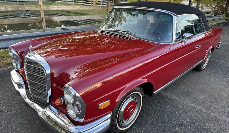 								1969 Mercedes-Benz 280SE Cabriolet full									