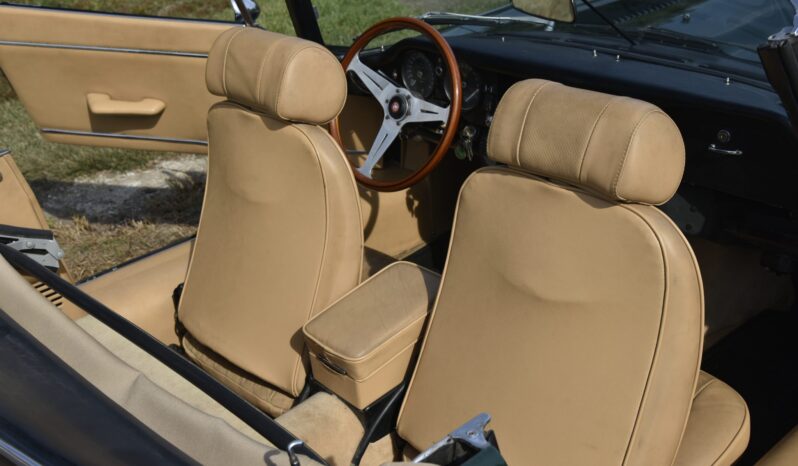 								1972 Jaguar E-Type Series III Roadster V12 4-Speed full									