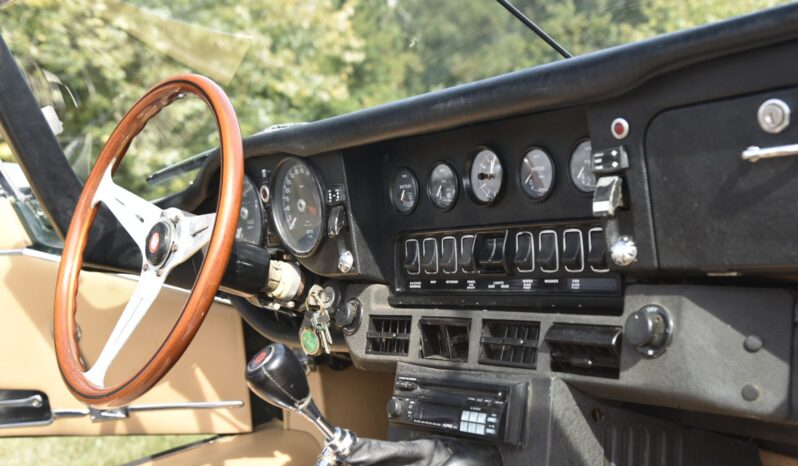 								1972 Jaguar E-Type Series III Roadster V12 4-Speed full									