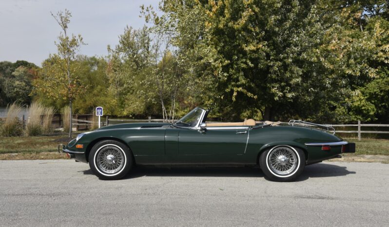 								1972 Jaguar E-Type Series III Roadster V12 4-Speed full									