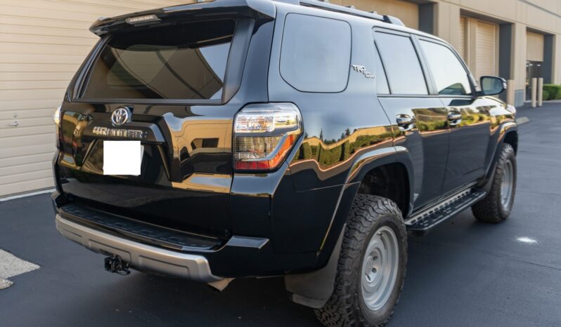 
								2023 Toyota 4Runner TRD Off-Road Premium 4×4 full									