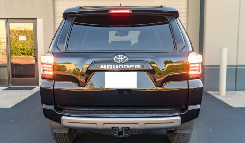 
								2023 Toyota 4Runner TRD Off-Road Premium 4×4 full									