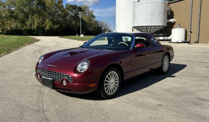 2004 Ford Thunderbird 1