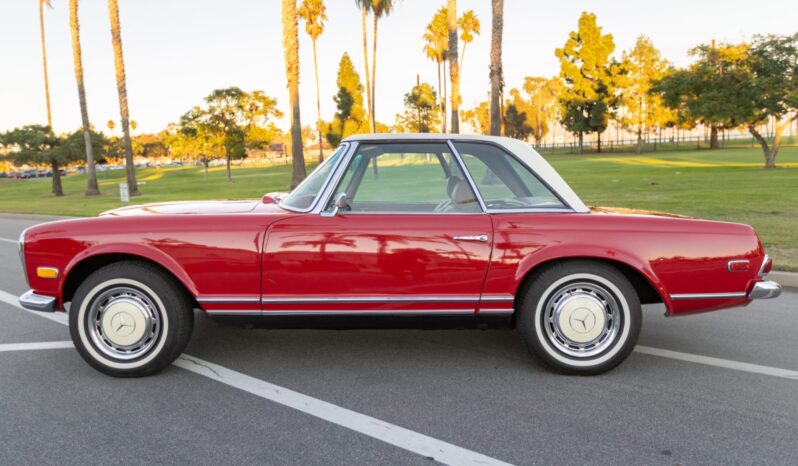 1969 Mercedes-Benz 280SL 4-Speed 1