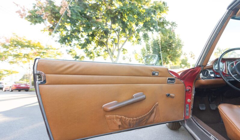 
								1969 Mercedes-Benz 280SL 4-Speed full									