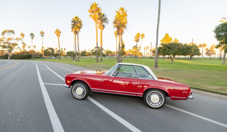 
								1969 Mercedes-Benz 280SL 4-Speed full									