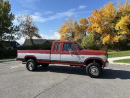 
										1986 Ford F-250 XLT Lariat SuperCab 4×4 full									