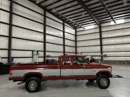 
										1986 Ford F-250 XLT Lariat SuperCab 4×4 full									