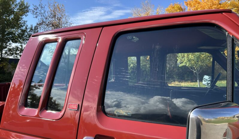 
								1986 Ford F-250 XLT Lariat SuperCab 4×4 full									