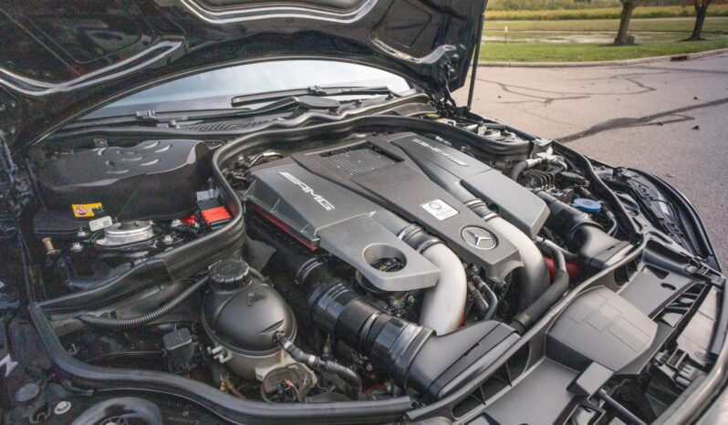 
								2014 Mercedes-Benz E63 AMG Sedan 4MATIC full									