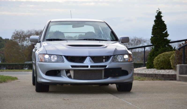 
								2004 Mitsubishi Lancer Evolution VIII full									