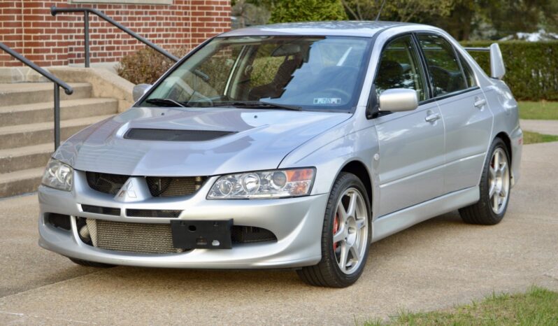 
								2004 Mitsubishi Lancer Evolution VIII full									