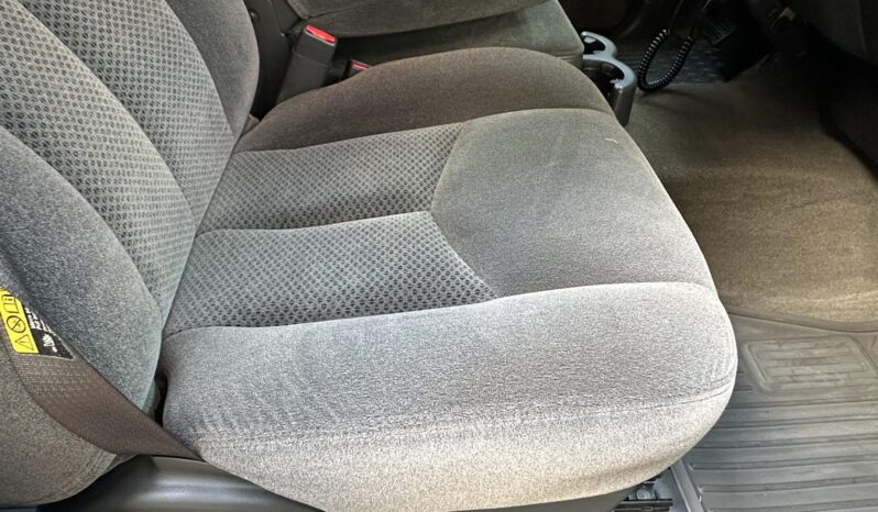 
								2005 Chevrolet Silverado 2500HD LS Extended Cab Duramax 4×4 full									