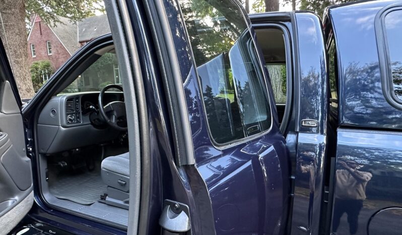 
								2005 Chevrolet Silverado 2500HD LS Extended Cab Duramax 4×4 full									