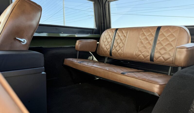 
								1969 Ford Bronco 3-Speed full									